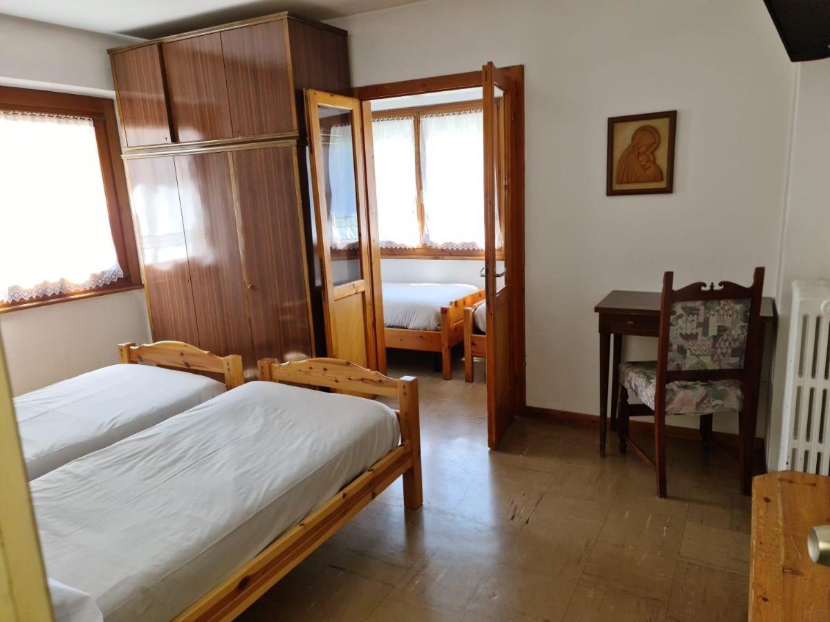 בורמיו Hotel Daniela מראה חיצוני תמונה